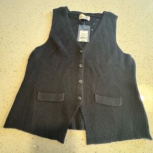 New With Tags Universal Thread Black Button-Up Vest